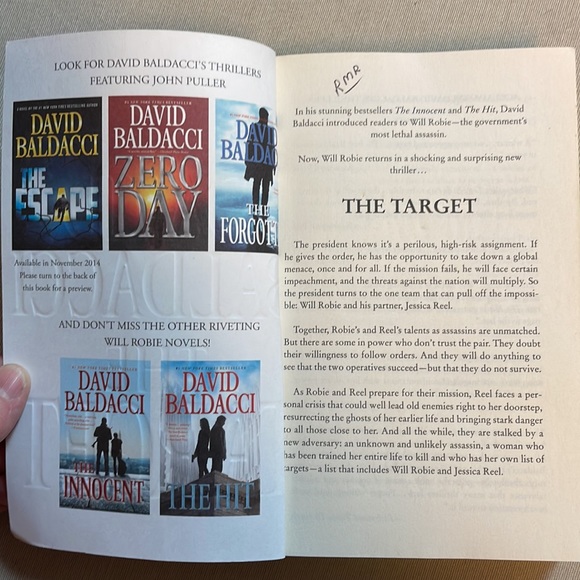 🌈2/$8  The Target #3 in the Will Robie Series - Picture 7 of 12